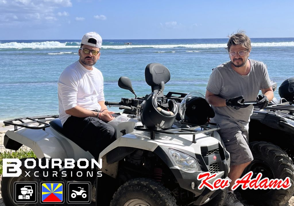 Kev Adams chez Bourbon Excursions Location de quad